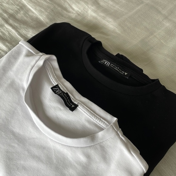 Zara Tops - Pack of Two Zara Cropped Long Sleeves